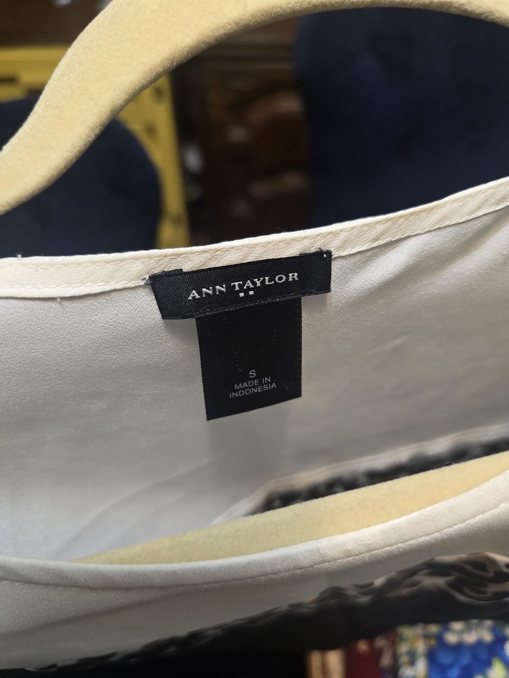 Ann Taylor Black and Cream Colorblock Top with Leopard Band - Picture 3 of 3